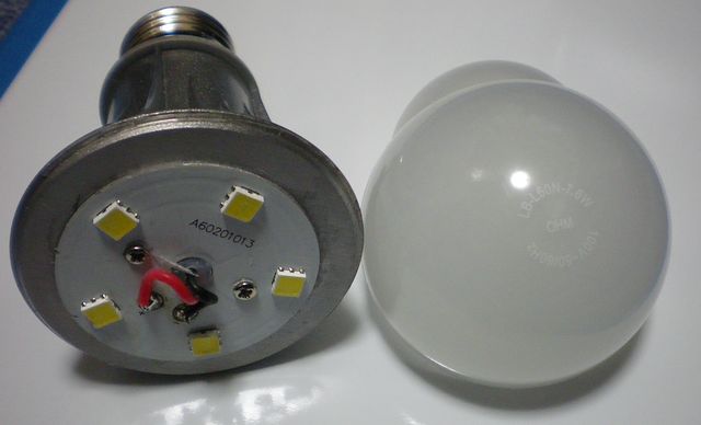 壊れたLED電球の修理後